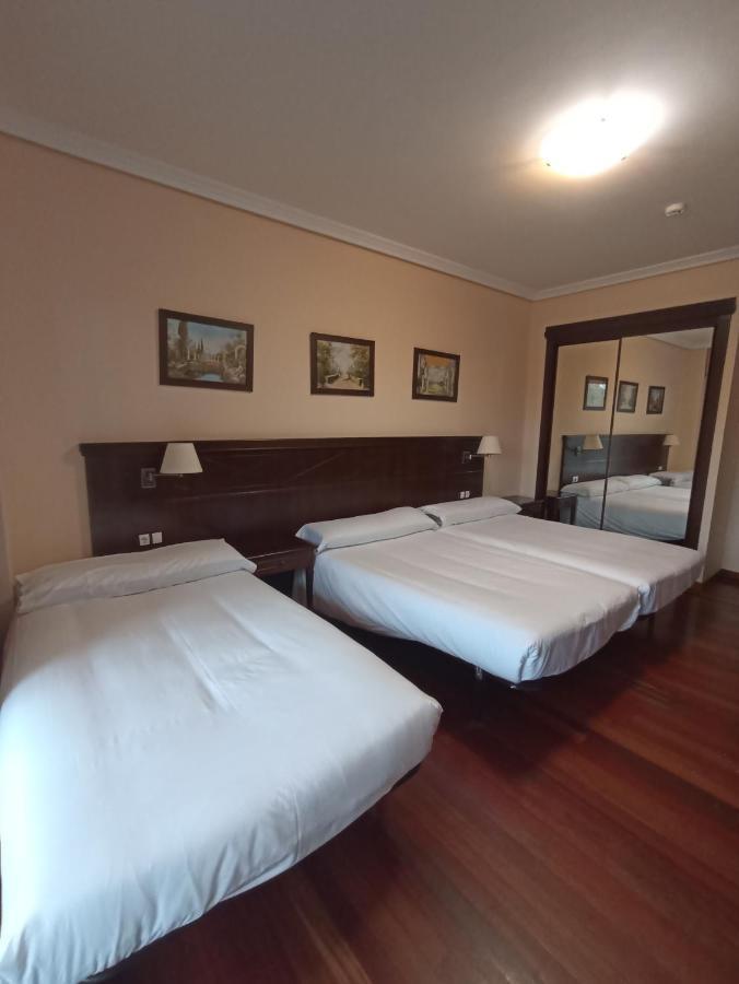 Pazo De Monterrei Hotel Ourense Bagian luar foto