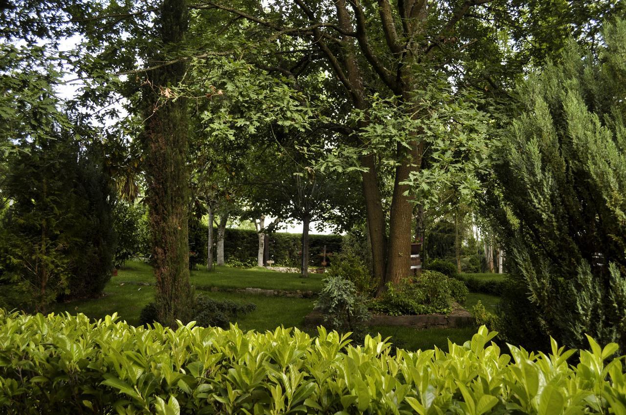 Pazo De Monterrei Hotel Ourense Bagian luar foto