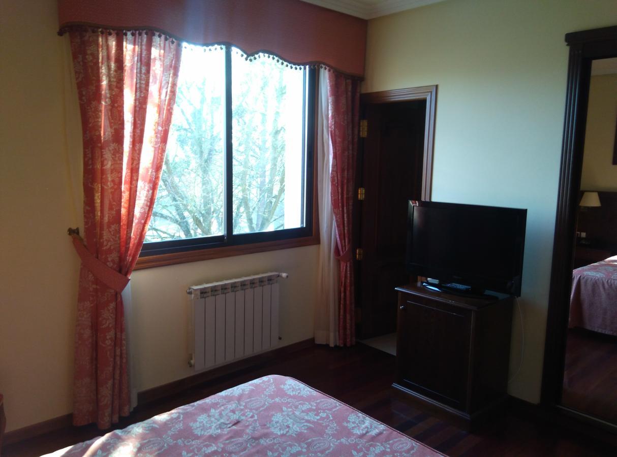 Pazo De Monterrei Hotel Ourense Bagian luar foto